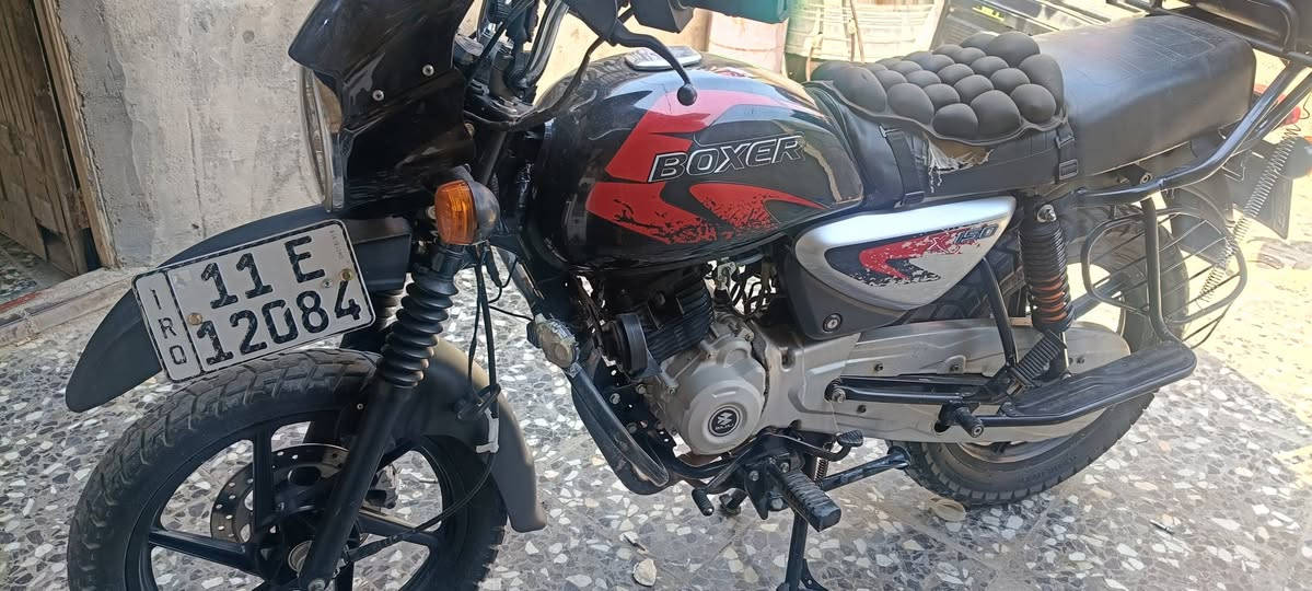 سلام عليكم بوكسرموديل 23كفاله عامه جيب فيتر وفحصى رقم بغداد سعر 22500وبيه مجال حق لجيه   ***********
