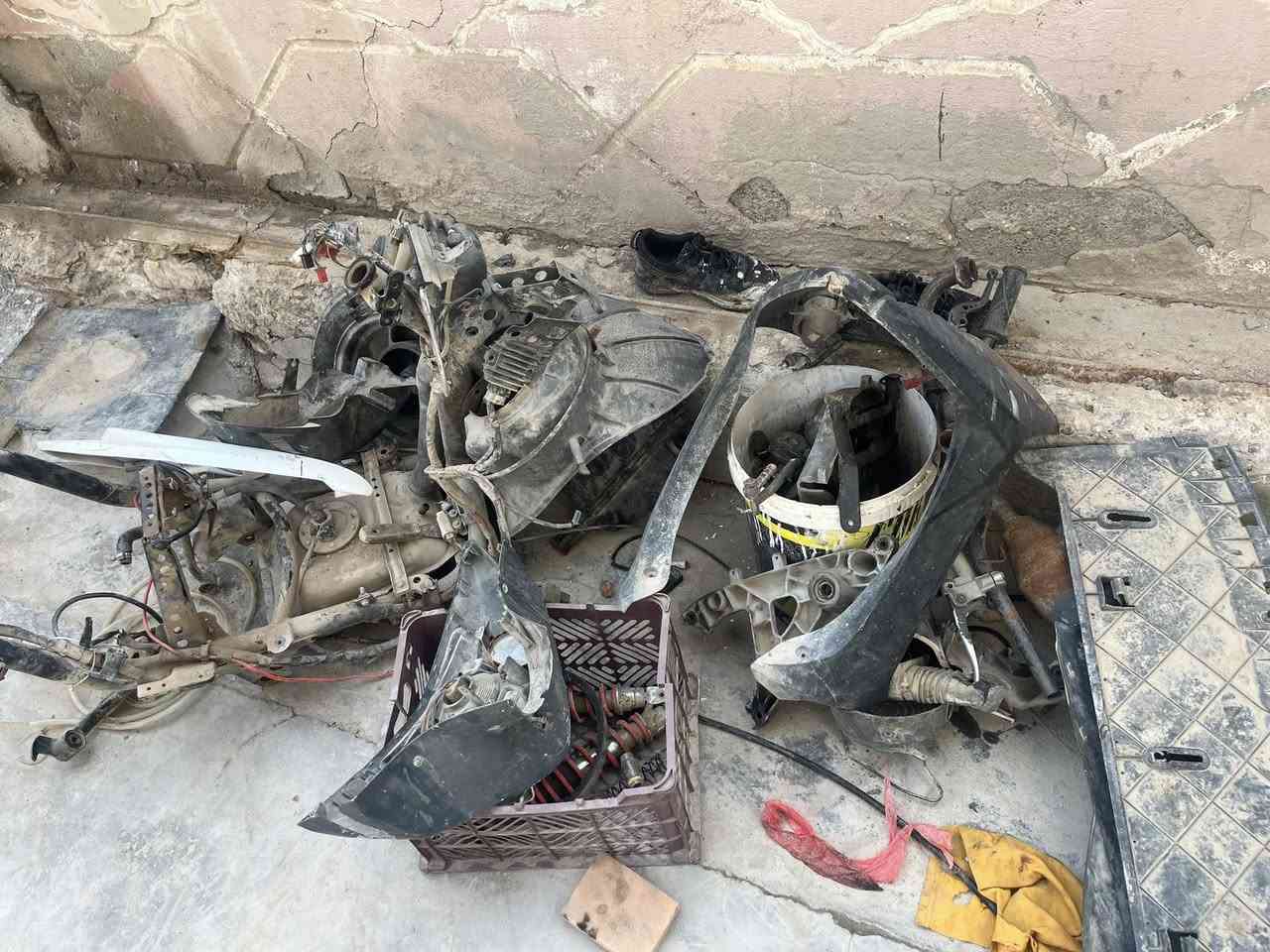 سلام عليكم ثعلب كامله وغراض وياها تفصيخ شاصي ونص مكينه ورله بس من عده الكلج المامي و صالنصه مو وياهن قيم واخذهن بما يرضي الله كوم حديد


**إذا كنت صاحب هذا الإعلان وتريد حذفه لأي سبب، رجاءا أرسل رسالة إلى الدعم الفني**