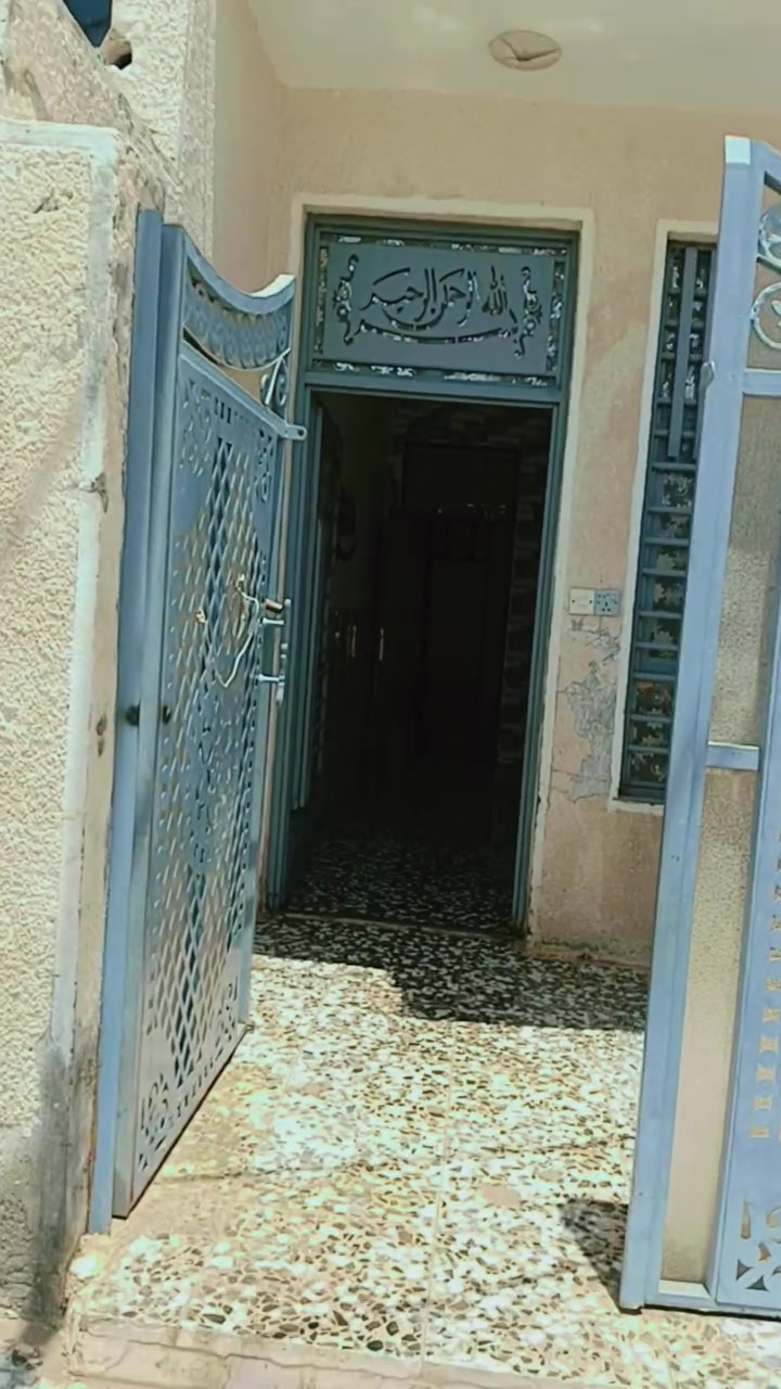السلام عليكم مشتمل جديد 77م وراه الداىر المرور قرب على شارع عشرين ***********
