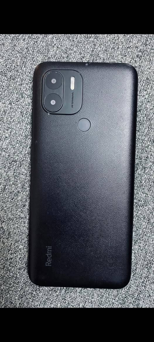 السلام عليكم ريدمي للبيع بدون عيب السعر 75 الف *********** واتس اب
