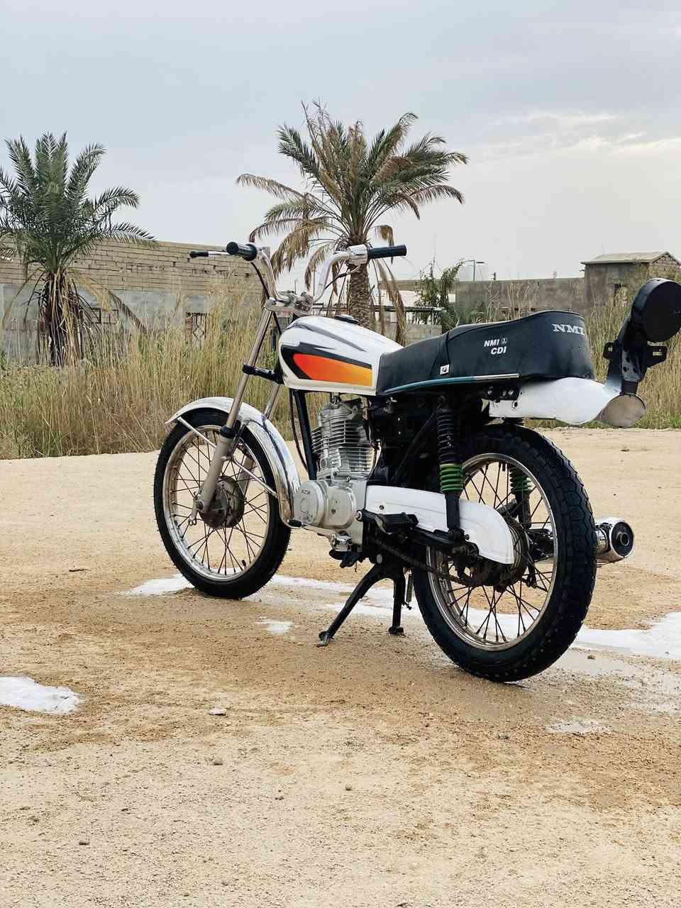 دراجه  ادرات تعمير جديد مكينه سيجي نامه 
مكينه ناعمه حلوه سعر 400 وبي مجال قليل 
مكان هارثه مسحب 
***********
