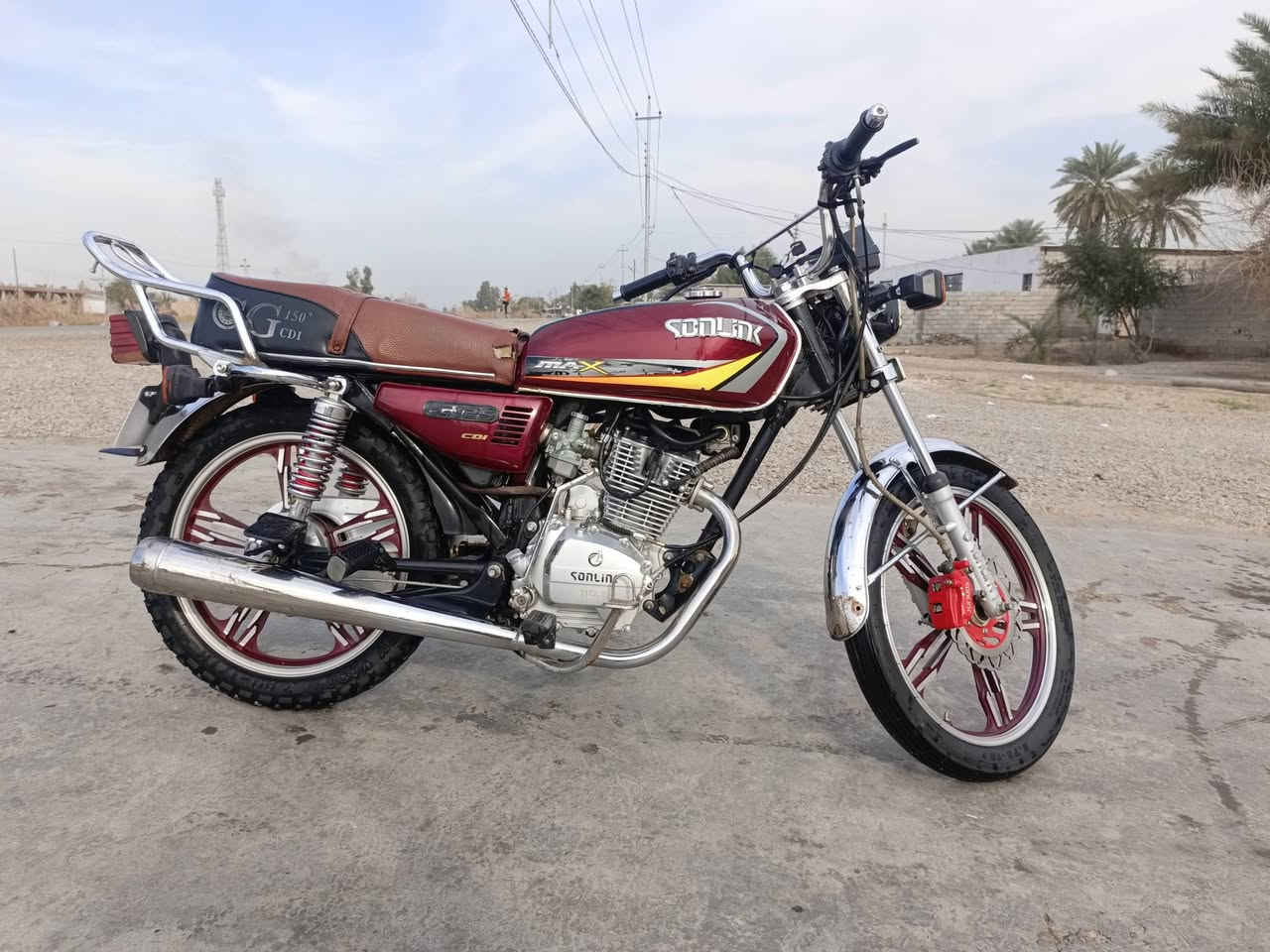 سلام عليكم دراجه سيفان موديل 2023 كامله ع كله عيب السعر 550 وبيها مجال ***********
