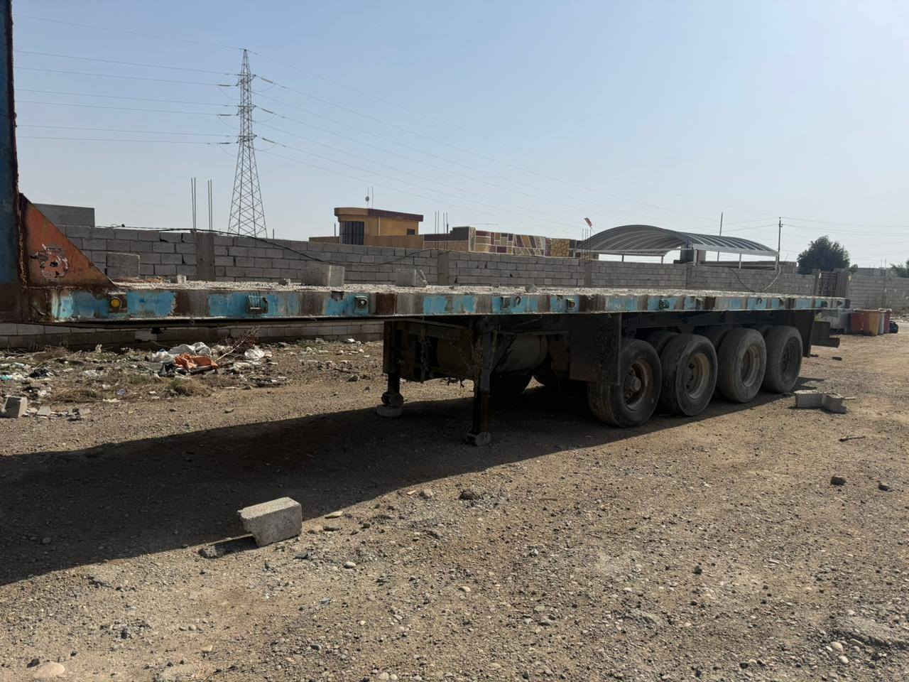 للبيع عربانه بلوم 4 محاور للستفسار الاتصال عل رقم ***********
