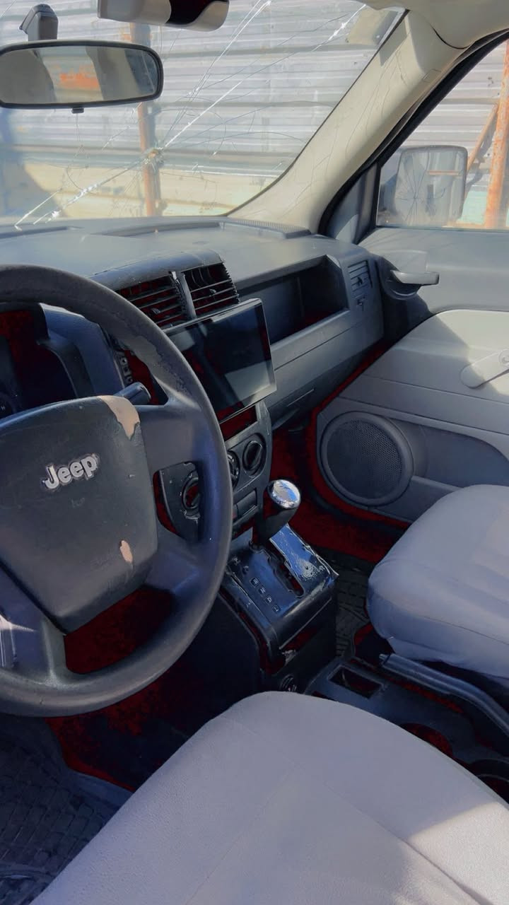 سلام عليكم لبيع جيب باتريوت 2007 مكينه كير سنويه جديده سياره حلوه بيع اومراوس  السعر 68 المكان البصره رقمي ***********
