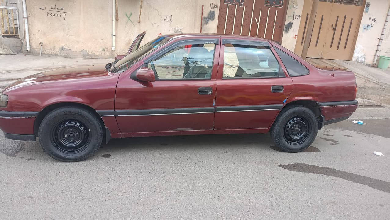 السلام عليكم فكتره موديل 91 حجم 20 كابون بانزين كير محرك شرط طخم تاير جديد مطوزه جماليه فقط ويرمنيا كلها شغال ربع ما تصرف  عليها السياره جاهزه خير من الله السعر 43 وبيها مجال العنون شلالات الاستفسار انتصل ***********
