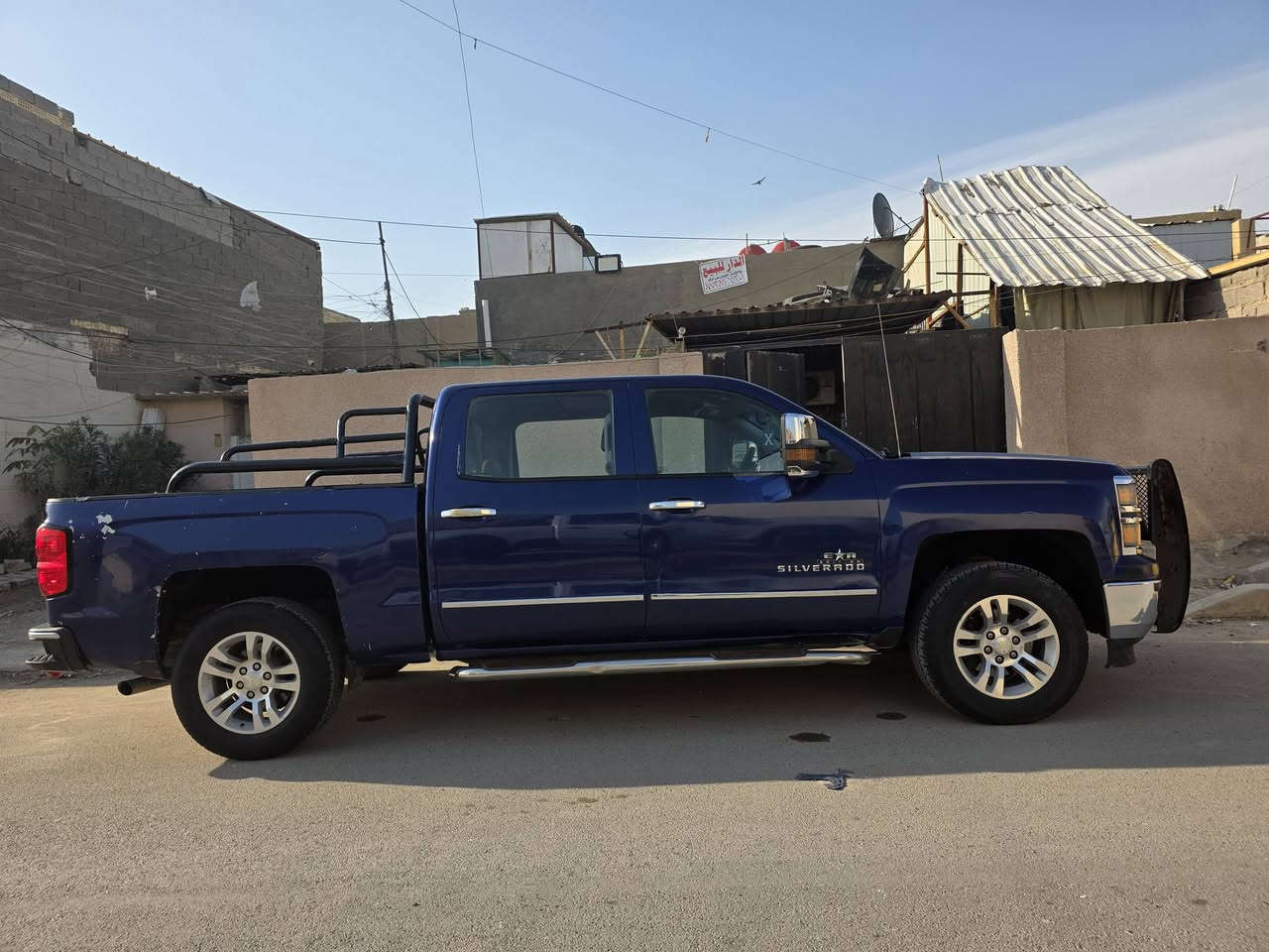 سلفرادو LT موديل 14
رقم بغداد ألماني 
باب طويل بدي قصير 2 ويل

كشنات كهرباء و تدفئة فرس وسطي 

تحكمات ستيرن جهتين 

كاميرا خلفية 

شاشة كبيرة

كير ومحرك شرط وكرنتي الأكسل ونة بعد 130 

حادثها بأمريكا موجود من ظمن الصور بالمنشور 

السعر 150$
العنوان بغداد الطالبية 

***********
