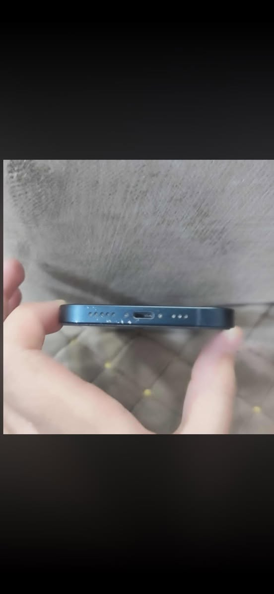 سلام عليكم للبيع ايفون ١٣ عادي بطاريه ٨٨  مكفول من الفتح العنوان الشعب موجود خاص او واتساب ***********
