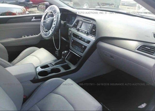 سوناتا2015سبورت فول السياره ماعده الفتحه رادارات حادثه خلفي  بدون دواخل موصفات الفول معروفه بعد السعر125$او بيه مجال مكاني بغداد ***********  ***********
