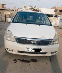 عندي كية كرنفال 2014  رقم اربيل دولي بسمي تريد وكالة تريد تحويل محرك 3...