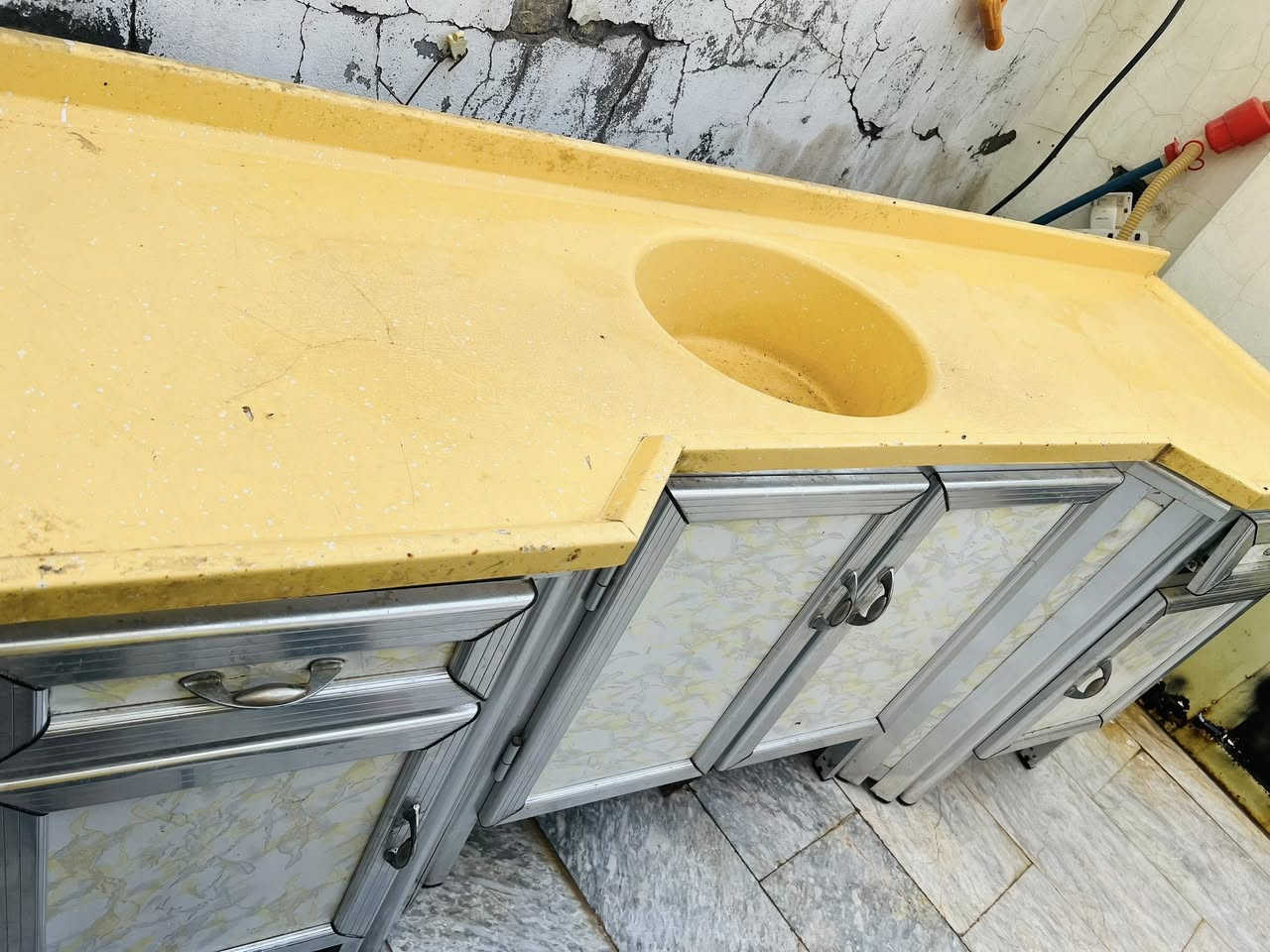 كاونتر سنك للبيع السعر 60 الف المكان كوت الكفاءات الرقم ***********

