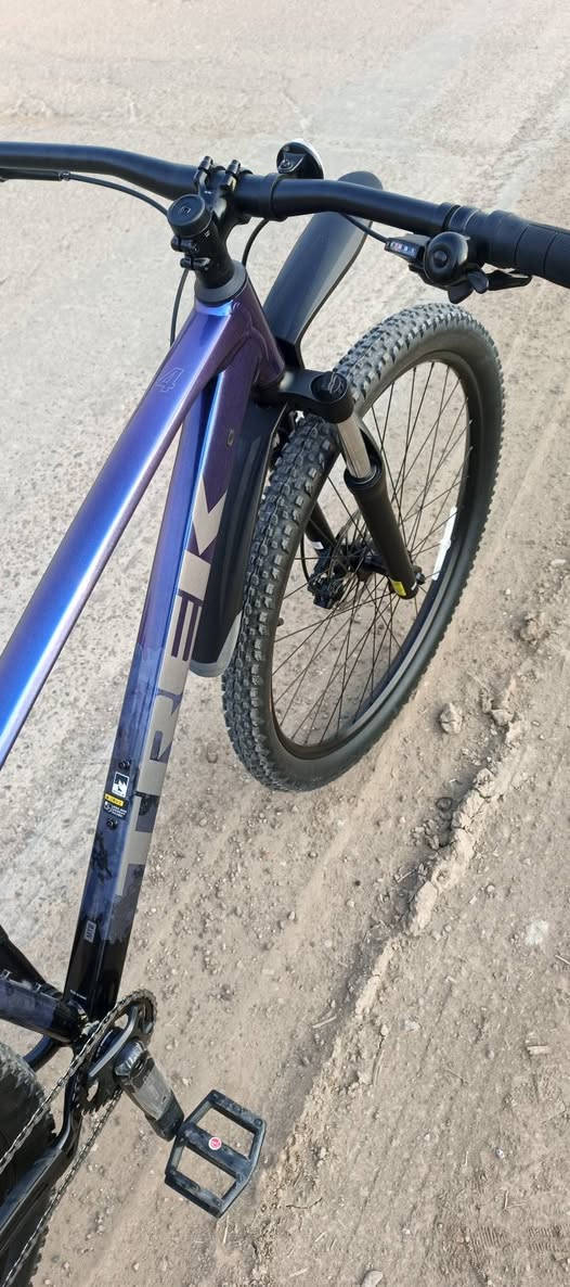 TREK Mariln 4 gen 3 2026
سيت كروب شيمانو cuose 11x1 براكيت 
مختمه بلكامل بونتريكر 
الدراج جديده سعر الجديده ٨٠٠ الف 
اني عارضها ٦٩٠ وبيهه مجال قليل للشراي مكاني كرخ ***********
