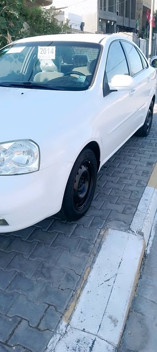 اوبتره 2014 رقم واسط بيه صبغ بالهلال الخلفي شويه  ***********.  كوت الخاجيه. السعر 87..بيه مجال قليل سياره جاهز ة.
