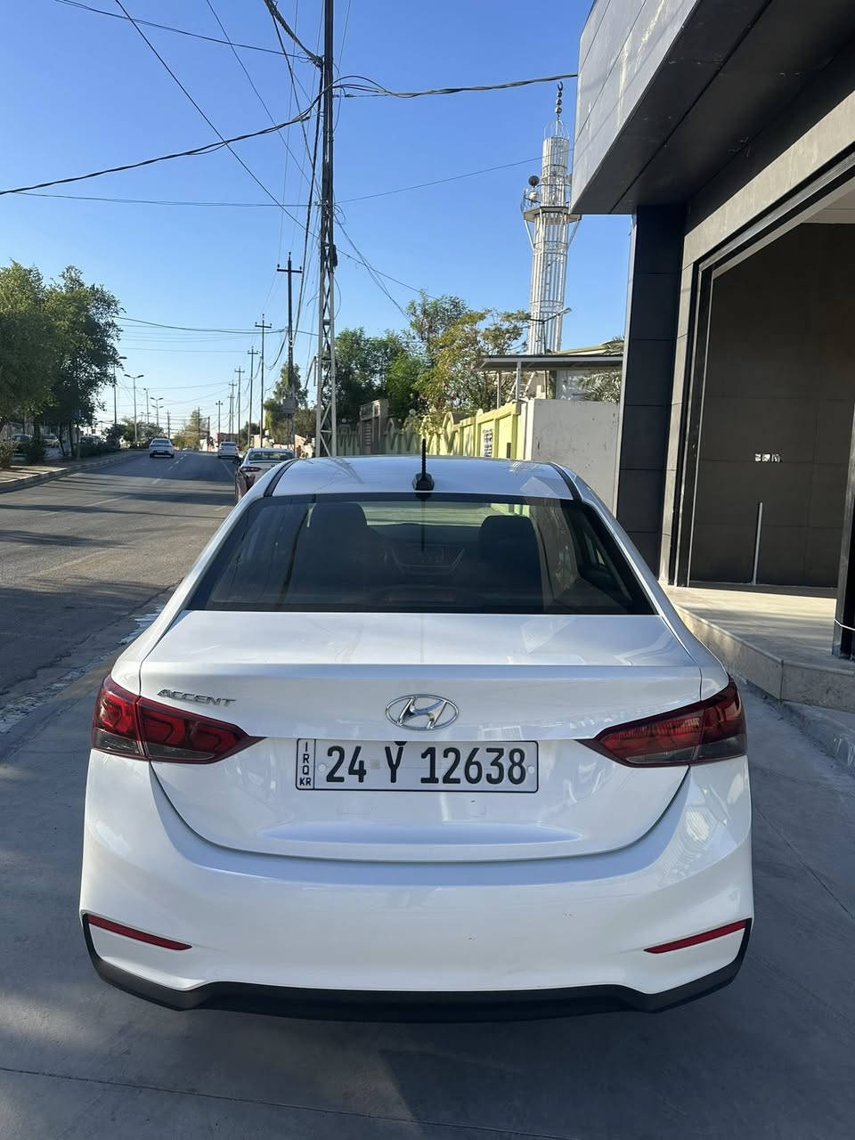 السلام عليكم.للبيع
هيونداي اكسنت

موديل 2022

ماشية 24 الف ميل

جاملغ صبغ

رقم دهوك هزة وسنوية جديدة

ويل كب.تحكمات ستيرن جهتين.كروز سرعة.نظام ال sport

مكان السيارة موصل 

السعر 139 وبيها مجال 

للأستفسار ***********
