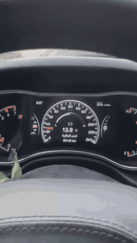 سلام عليكم
جيب سومت للبيع 

ماشيه 85 الف كيلو حادث موضح بالصور 

عنوان بغداد كراده شارع الاورزدي 

للأستفسار ***********
