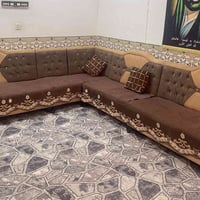 كنب • ١٠مقاعد • نضيف