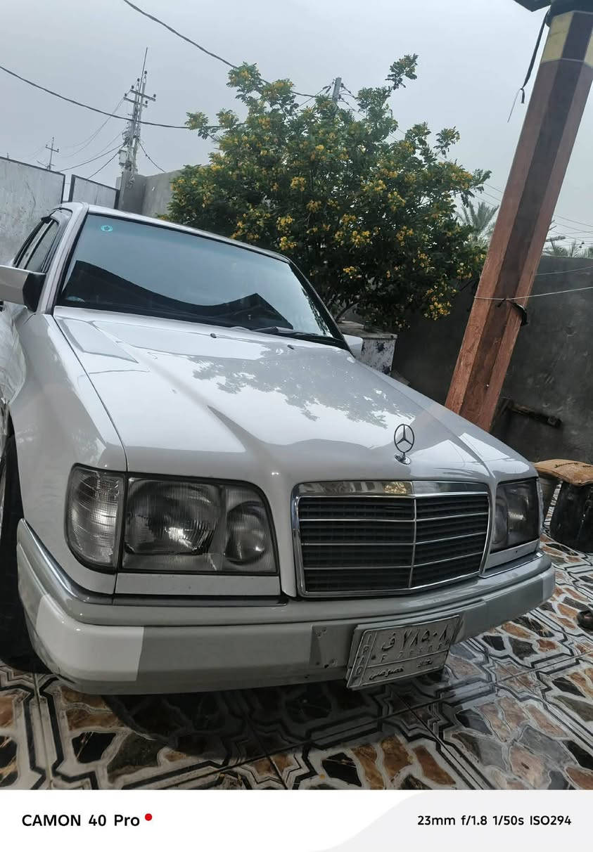 السلام عليكم مارسدس دب مديل 90       رقم بغداد اليساره جديده وجاهزه مكينه خراطيم تريد ثلج لا ظربه ولا خياس دواخل جلد تنته شغاله كامره خلفيه قواعد دبل بلاد كير ومكينه بجيس لا تبخير ولا تنقيص ترايك وين ميعجبك العنواب البصره    قضاء الصادق رقم الهاتف ***********
