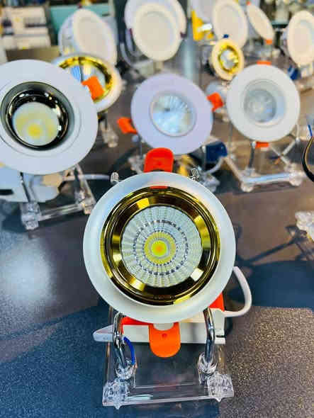 احدث اصدارات الانارة COB

انارة متعددة ابيض _شمسي _اوف وايت و 4CCT 

متوفر بعدة واطيات 5_7_12 واط 
#جمله_مفرد
#الناصريه_الرفاعي
#الفرع_الاول_بدايه_شارعه_الاطباء
#الفرع_الثاني_بدايه_شارع_الخطاطين
#الفرع_الثالث_قلعه_سكر_قرب_مطعم_الحجي
#واتس_اب_***********
#المكتب_‏‪***********‬‏
