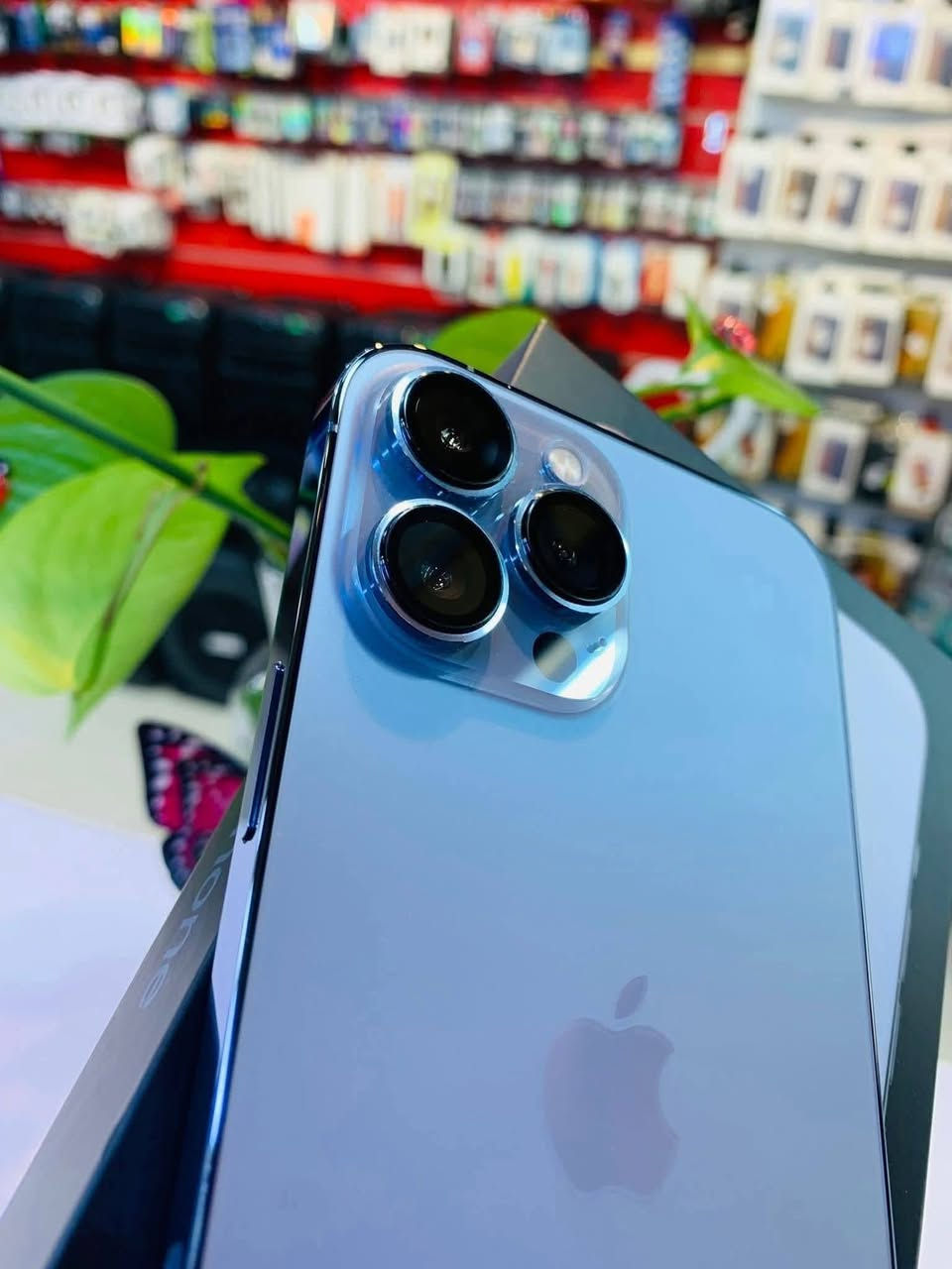 #مستخدم 🔥 عربي شرق أوسط 

📱 iPhone 13 Pro Max 📱

👈👈السعــــــر / 765 الف 👉👉

💎 الذاكــــــــــــــــــــره / 256

💎 البطاريـــــــــــــــــــــه /85 🔥

#متابعه_للصفحه_يوصلك_كل_جديد😍

____________________________________________
    🔄يرهم 🔄مراوس🔁 ويه اي جهاز🔁 عندك 
قديم او حديث🔁

🏅ضمان 🏅أسبوع 🏅من تاريخ الشراء🏅

التوصيل متوفر لجميع المحافظات 💨🚙

    📌العنــــــــــ🫵ـــــــــوان📌

  🔥 مركز الاسطورة للموبايل 🔥

📌الأنبار عنه مجاور مستشفى عنه العام📌🏥 

***********واتس
***********
اذا عجبك منتج فقط عنوانك ورقمك وصوره للمنتج عل واتس 
ثاني يوم يوصل الك لباب بيتك👍
____________________________________________

 #الاسطورة_للموبايل_لخدمات_الموبايل #العراق🇮🇶 #العراق #بغداد #اربيل #البصرة #دهوك #سليمانية #بابل #الانبار #الرمادي #الناصرية #كربلاء #هواتف #موبايلات #اكسسوارات #anker #سامسونج #حافظات #فولو
