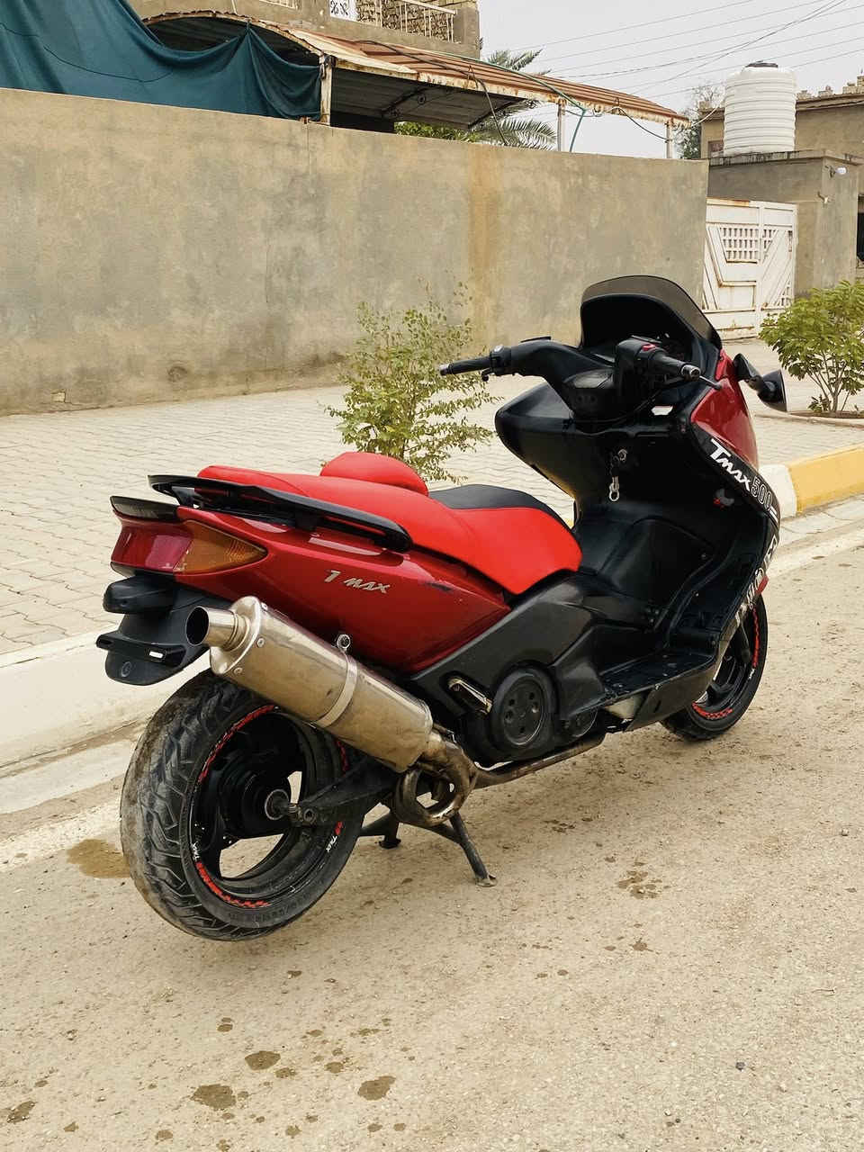 للبيع تيماكس 2007 استفسار واتساب او هاتف *********** مكاني ديالى كنعان
