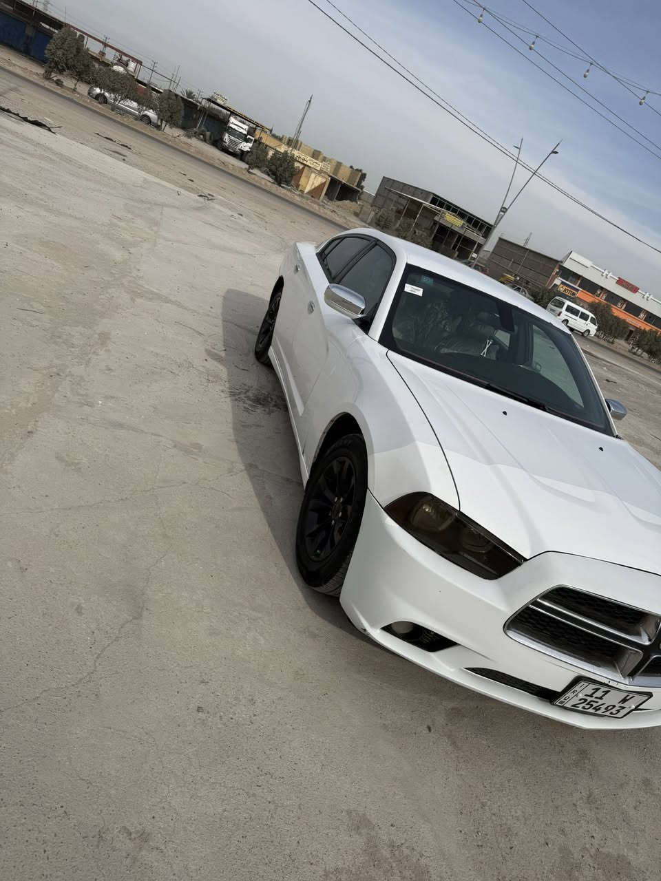 السلام عليكم جارجر رقم بقداد سنويه ورقم الجديد راعيها جاري كفاله كير ومكينه وعيب شرعي بيها طخه بصيطه بالمقدمه وبابين صبق مديل 2014اصل سياره جاهزه مواصفات شاشه جبيره السعر 150 العنوان البصره القرنه للستفسار *********** واردكندي
