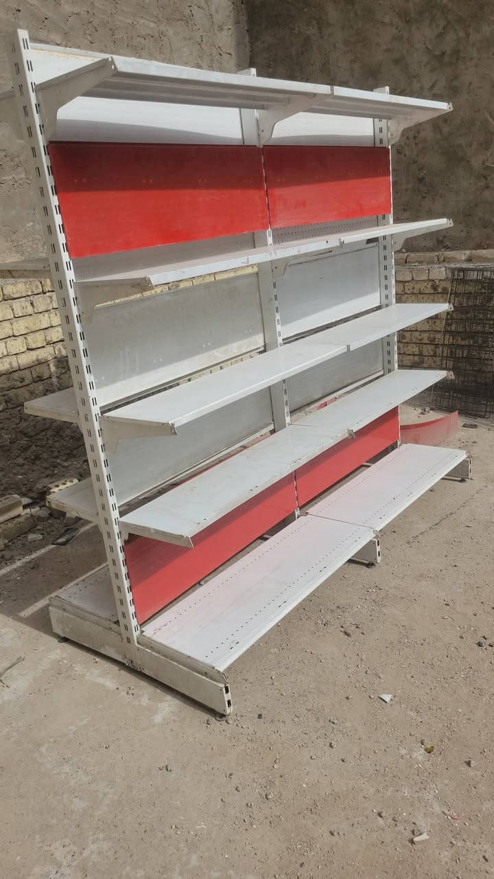 سلام عليكم  سفينه مترين للبيع مع جانبيه مترين تفاصيل بالفديو  *********** تواصل خاص او اتصل
