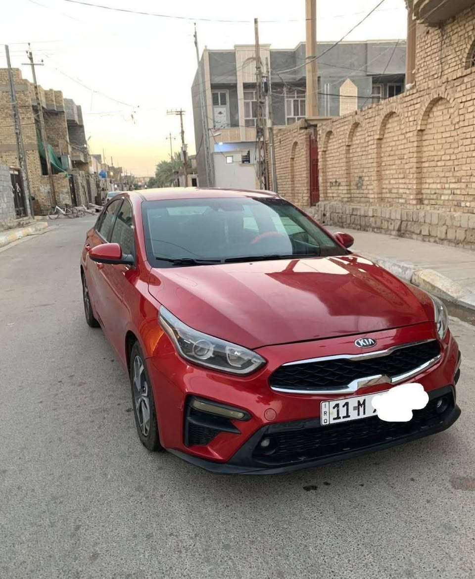 كيا فورتي 2020 بغداد رقم انگليزي بأسمي محرك جديد  گير جديد cvt البلادي مالتها تخم تايرات جدد تبريد ثلج صدر جديد حادثها بأمريكا فقط بنيد سياره كلش حلوه ونظيفه السعر 130 بيها مجال بسيط مكاني بغداد ابو غريب للاستفسار الاتصال بالرقم 
***********
