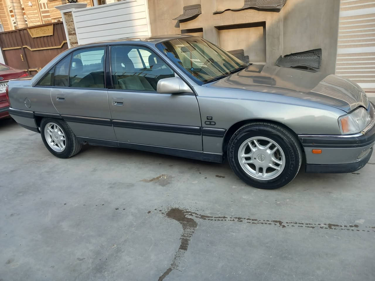 سلام عليكم اوبل اوميكا موديل 93رقم اربيل محرك بلاد اوتماتيك  سقف سلايت جامات كدام كهربائي  تايرات جديد صبغ جماليه  مكاني ديالی خانقين ***********
