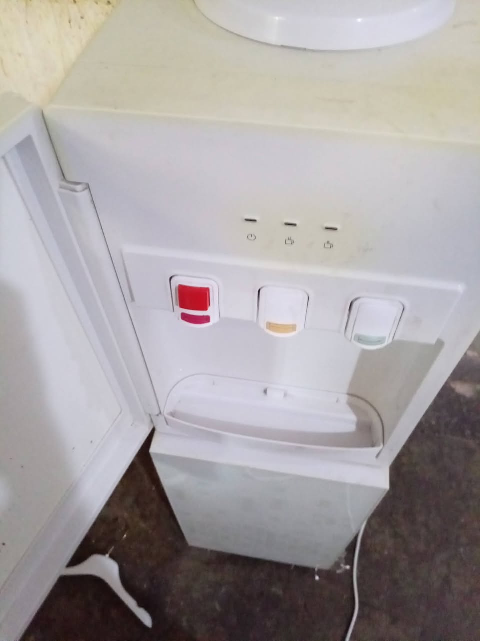 براد للبيع نضيف كلشي ما بي السعر 50


**إذا كنت صاحب هذا الإعلان وتريد حذفه لأي سبب، رجاءا أرسل رسالة إلى الدعم الفني**