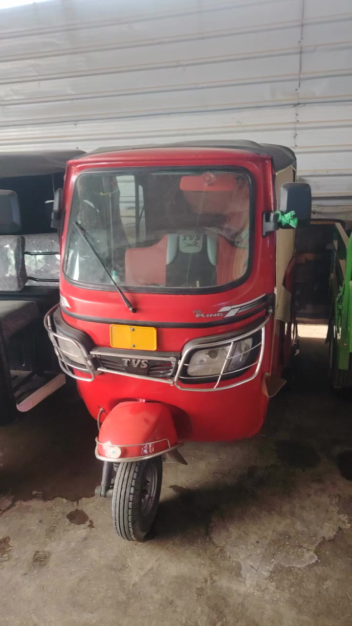 وصول وجببة تكاتك مستخدمه بمختلف الموديلات جدن نضيفه وستوتات زيرووو بئسعار مناسبه جدن جدن عنواني حله  الحمزه الغربي اشراي يتصل عرقم او علوات ساب ***********
