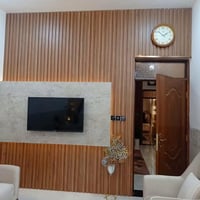 السياسيين • ١٢٥م • بناء حديث