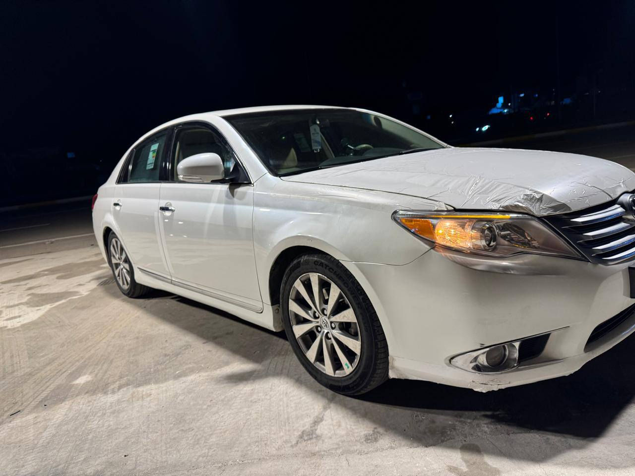 ئەڤەلۆن 2011  لیمیتد خەلیجی سەیارەیەکی زۆر جوان و خاوێنە بێکێشەیە هەزەو سەنەوی نوێیە دوپارچەی پشتی بێلێدرانە بەعام سەیارەیەی توند و تۆڵ و خاوێنە سعرێکی زۆر موناسب و هەرزان کێ ویستی تەلەفۆن کات جوابی چات نادەمەوە *********** أربيل, العراق
