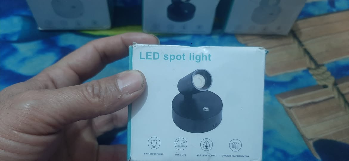 مصباح شحن بهل جمال القطعه ب ٥ متوفر ٦ قطع


**إذا كنت صاحب هذا الإعلان وتريد حذفه لأي سبب، رجاءا أرسل رسالة إلى الدعم الفني**