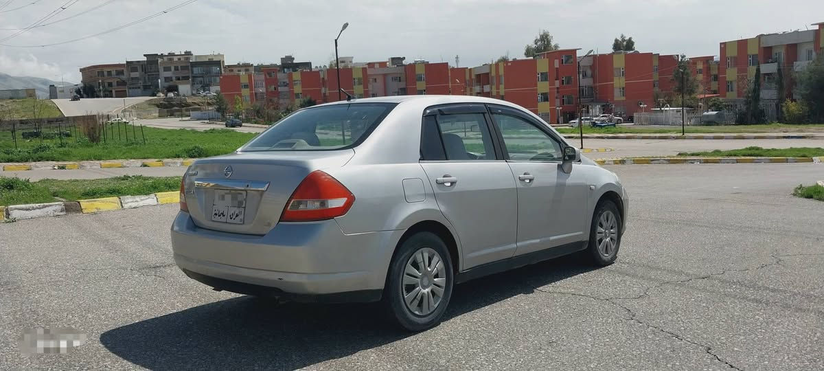 بەناوی خوا
  ***********_
***********ڤایبەر و واتسئاپ 
ئۆتۆمبێلی جۆری  نیسان تیتا فول عادی بۆفرۆشتن مۆدیل2006عام بۆیاغ تەنها یەك چەمەلەغی لێدراوە  مەکیەگەورەی گێڕ عادی تەقەوڕەقەبەشەرت  
مەکینەوگێڕو تەبرید کارەبایی هەمووی بەشەرت سەنەوی بەسەرنەچووەبەناوی خۆمانەوەیە تەحویل بەشەرت بۆنرخ پەیوەندی بکە لەخزمەتام
۰۷۷۰٣٦٠٤٧٢١ڤایبەر وەتسئاپ*********** السليمانية, العراق
