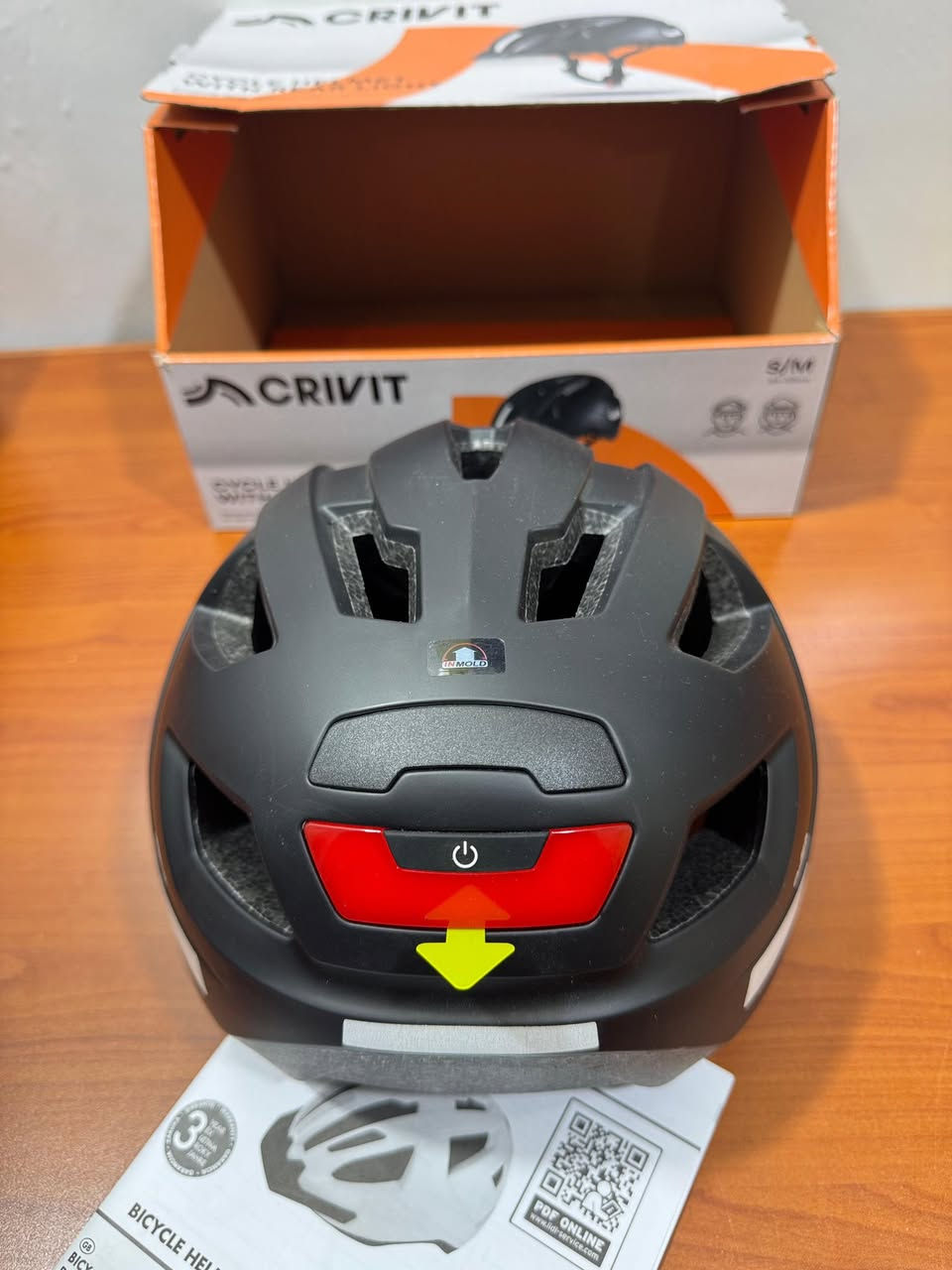 خوذه CRIVIT الأصلية - أمان وشياكة بقطعة واحدة! 🚴✨"
• ضوء خلفي مدمج 🚨
• احجام مختلفه
• تصميم In-mold متين خفيف الوزن.
4 قطع فقط مثل ماموضح بلصور 
50مع التوصيل 
***********
