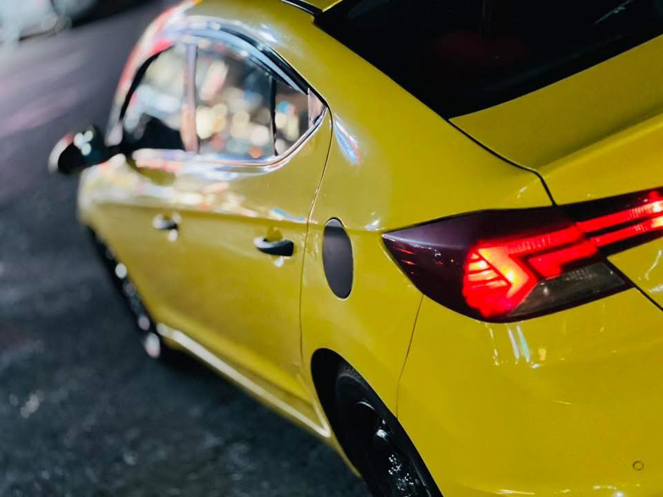 سلام عليكم.  الانترا.  موديل. ٢٠. مكينه. ألفين كير. ايتي بيهه جاملغ خلفي. بدون ارباك شاصي لغد. كفاله. سنويه بسمي. مراوس ب  بتكسي ٢١ أو ٢٢ أو ٢٣. أو بيع. ***********
