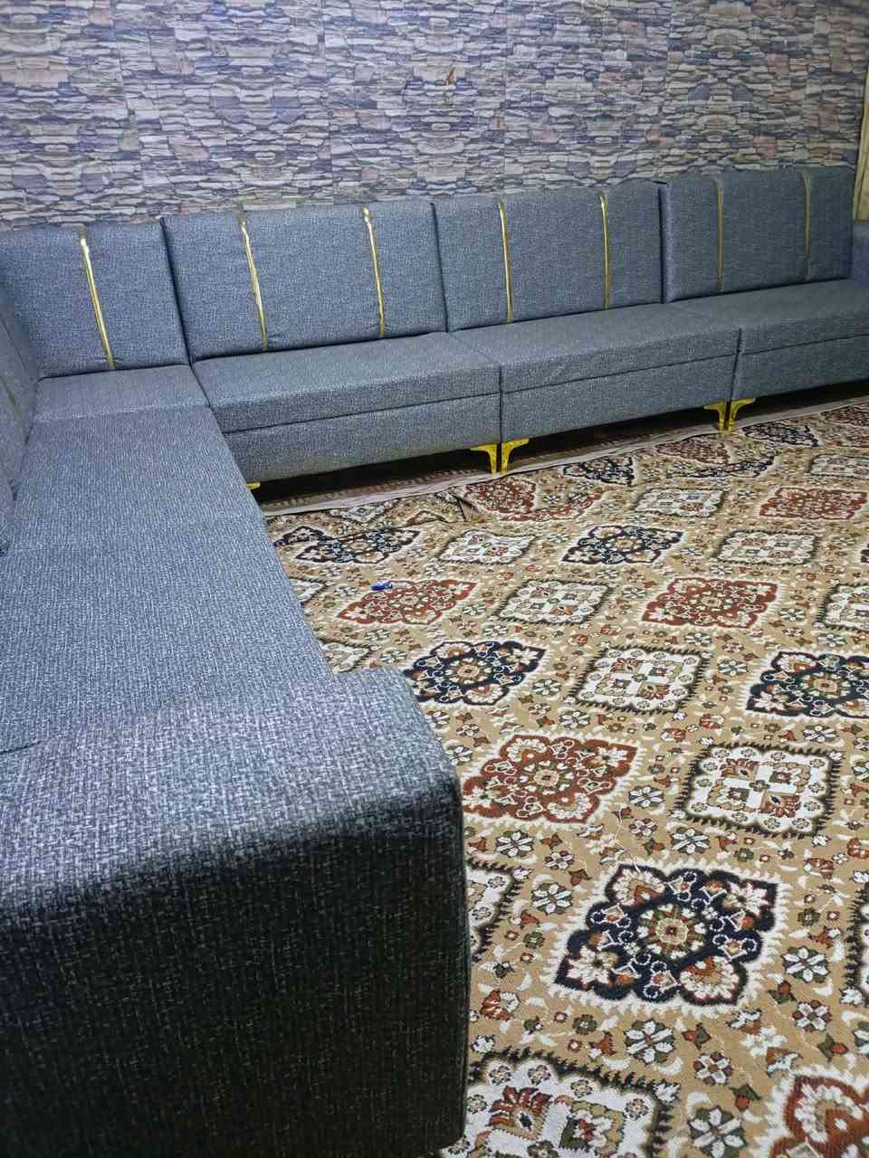 تخم ديوان 6 قطع 11 نفرات تفصال مامستخدم ولا دقيقه خشب لوك سفنج بلوك كلش قوي قماش كتان 300 بي مجال قليل الي يريده يراسلني توصيل موجود   @الجميع


**إذا كنت صاحب هذا الإعلان وتريد حذفه لأي سبب، رجاءا أرسل رسالة إلى الدعم الفني**