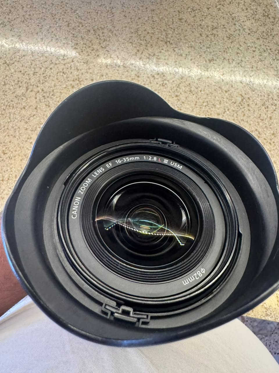 عدسه كانون ١٦-٣٥ رنك الاحمر فتحه ٢.٨ عدسه نظيفه كلش شخط مابيهة سعرهة ١٣٥٠ مكان بغداد ***********
