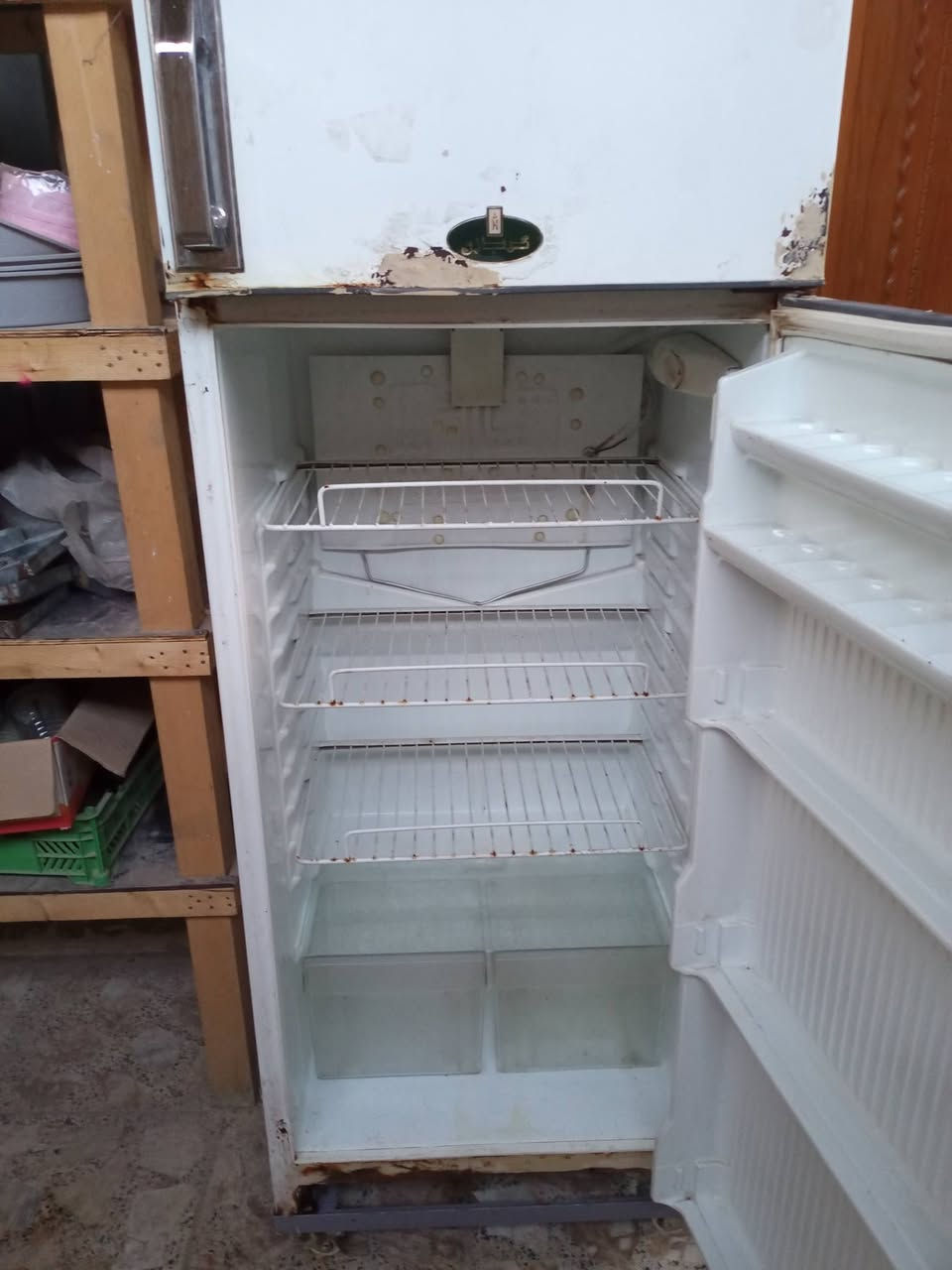 ثلاجه كريازي مستعمل علاالفحص افحص قبل الشراء


**إذا كنت صاحب هذا الإعلان وتريد حذفه لأي سبب، رجاءا أرسل رسالة إلى الدعم الفني**