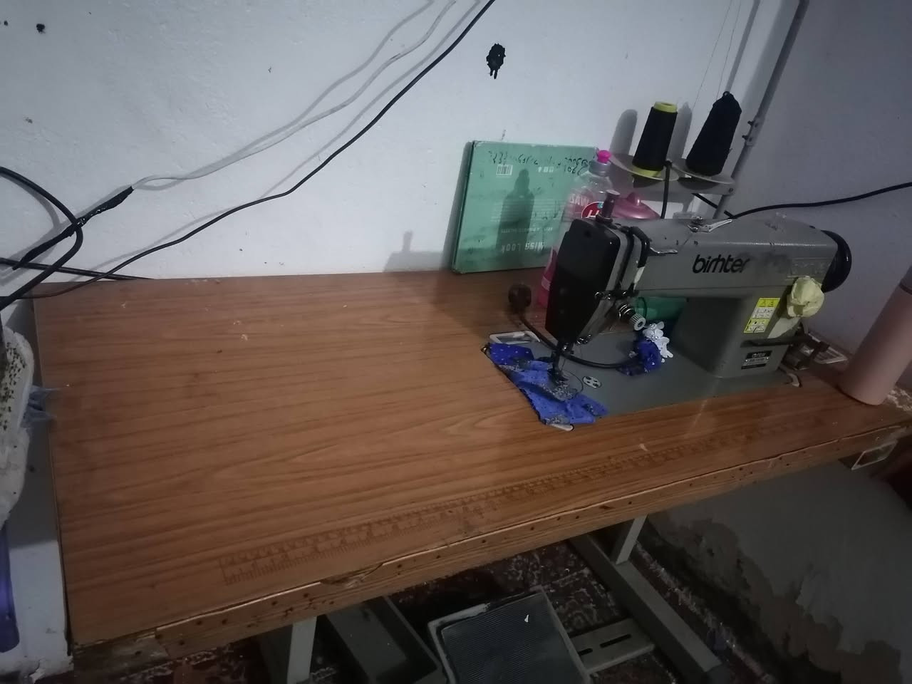 مكينه للبيع اخت الجديده مكفوله من كلشي خياط يخبل السعر 200 وبيها مجال قليل مكاني رفاعي تفيج 

رقمي ***********
