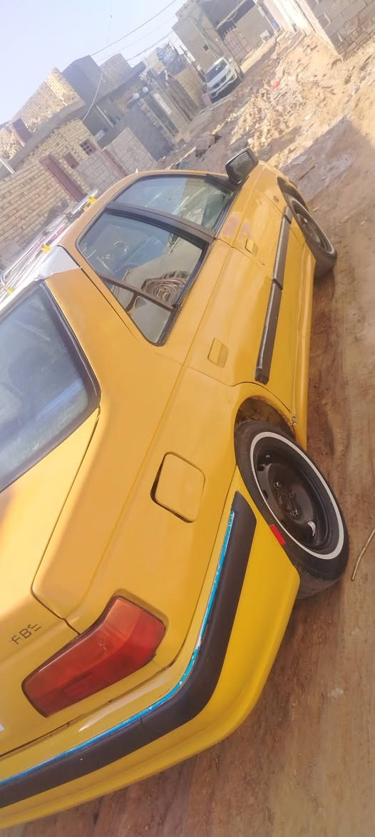 السلام عليكم ورحمة الله وبركاته للبيع او المراوس بسايبا فقط
بيجو بارص موديل ٢٠١٥ تكسي رقم قادسية سنوية ساقطة
مطلوبة هيئة تكون حسب الاتفاق وراعيها يريد مداور اتكاتب وياك عقد مروري كبل
مكينة تجفيت عام قبل يومين كير وتبريد خير من الله بيها بنيد طاير ومبدل  وباب الصدر مصبوغ وخياسات ملگطة فقط 
سيارة جاهزة وحلوة متخسر عليها شي الا بعض الكماليات السعر المطلوب ٣٨ وبيها مجال جدا بسيط
عنواني ديوانية للاستفسار ***********
