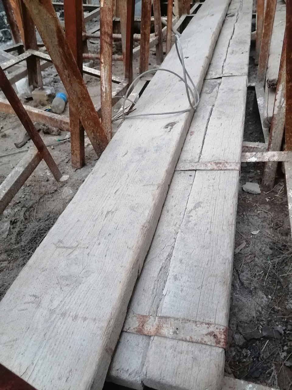 سكله جاهزه البيع مكان ديوانية حمزه شرقي هاذا رقمي ***********
