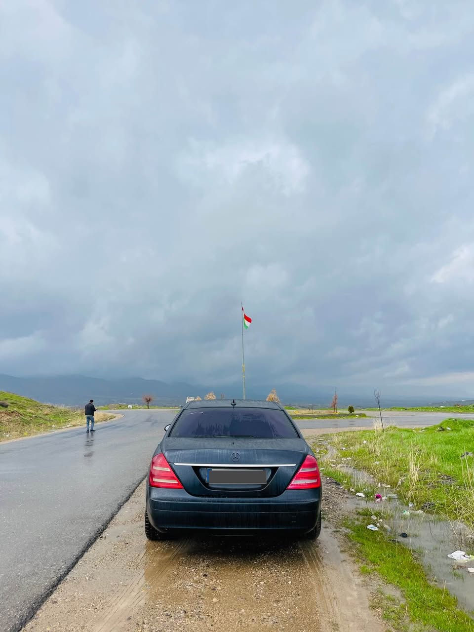 فروتن و گهورين
موديل ٢٠٠٩
مكينه ٨ بستن 
بئ دعم 
ساره يا فوله ش ماسفاتا 
مه سره فئ ٣٠٠ دولاره كا يئ تئدا.. بوش طبله سينگ…و مسجل…جاما بشتئ ده رزيه
سلايت شيشه
داخلي زه ر و فه تل.نه شره ليت بيلاد
كوشن سارو كه رم
ده ركه هـ لارج 
كوشن سياحى 
ده ركه هـ و صندوق شفت
قوديك شفت
تحديد سرعة 
كوشن خزن 
ستيرن خه زن
ده بل جوب هه واي
جام پولورايس اوتو 
گئرو مكينه شرت
غورامه شرت
منفيست پاش ماغ 
٢٠٢٣ داخل بوى
دهوك ٠٧٥٠,٧٤٤,٧٦,٢٩
0750,744,76,29 دهوك, العراق
