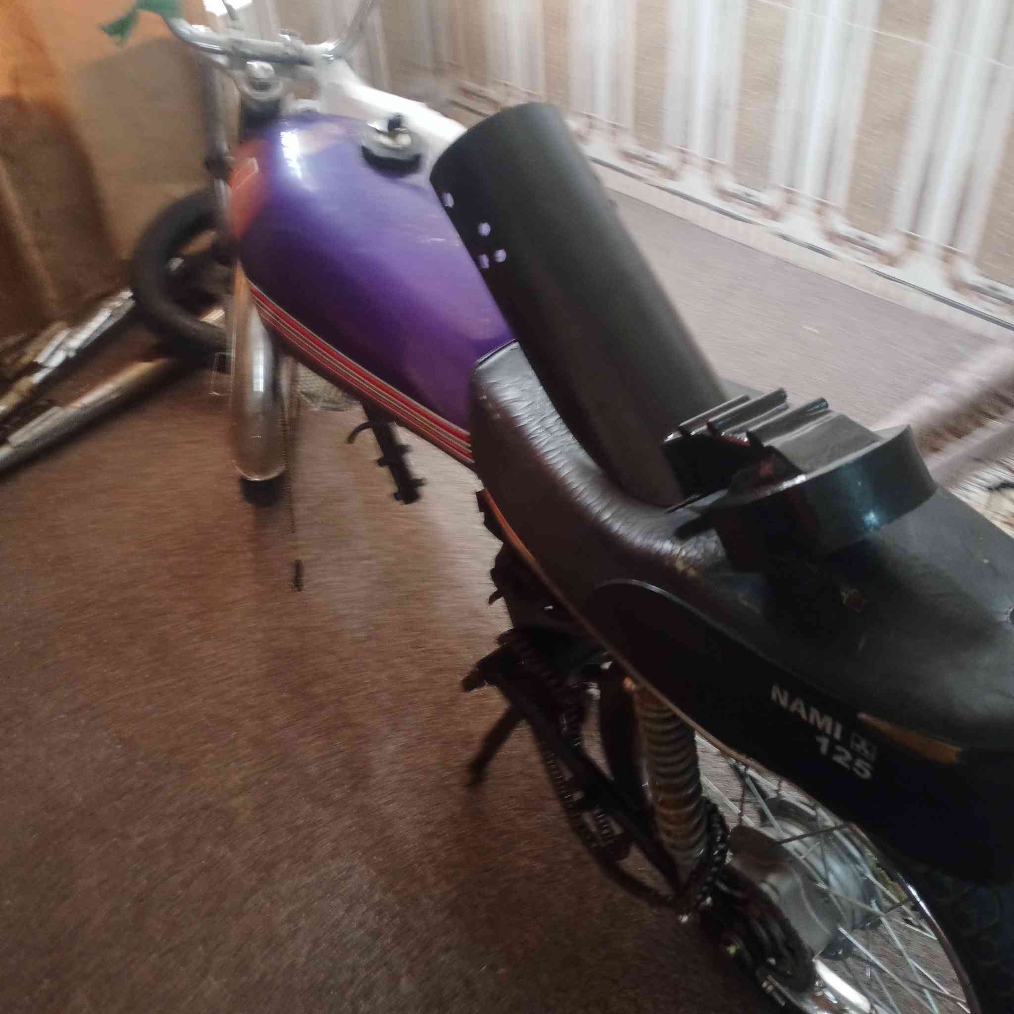 سلام عليكم دراجة للبيع بدون مكينة شاصي تايكر مديل 19 توني صابخ الشاصي كفاله عن الصرقة السعر 300


**إذا كنت صاحب هذا الإعلان وتريد حذفه لأي سبب، رجاءا أرسل رسالة إلى الدعم الفني**