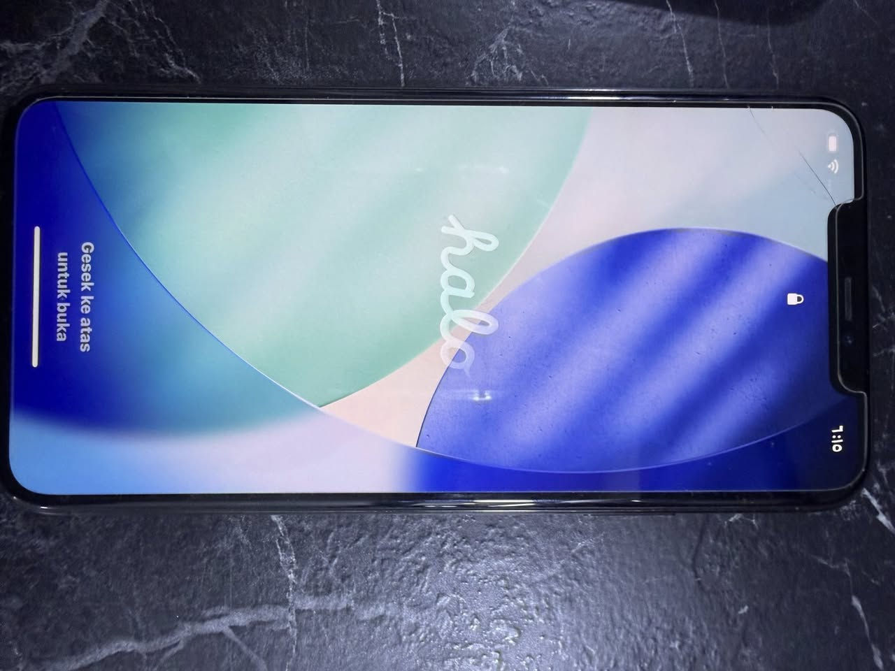 ايفون 11 برو ماكس نظيف
ممفتوح فقط متصلحة السماعة
ذاكرة 265 
بطارية 79‎%‎ 
280 الف 
بدون ملحقات فقط كيبل شحن 
بغداد ***********
