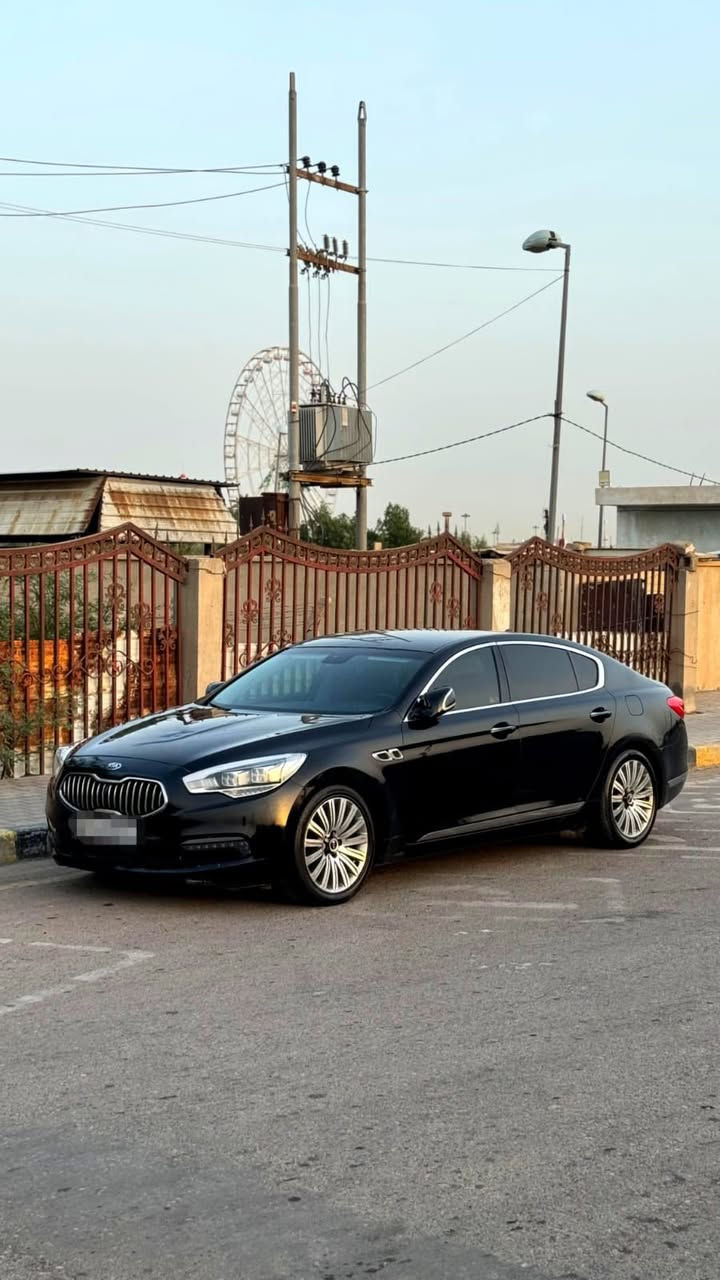 سلام عليكم 

كي9فول موصفات رئاسي مفول مفول اللخير سياره 
كير مارسدس يعني السياره مفوله وبعد بيه هواي موصفات 
الرقم ***********تصل واسولفلك عل كل موصفات
