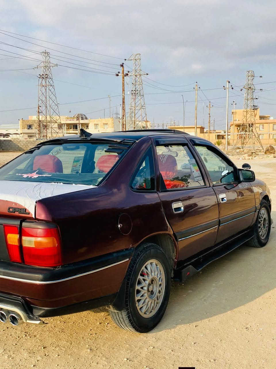 السلام عليكم
أوبل فكترا موديل 92

بأسمي شرط التحويل 

محرك (2000)

السعر/37  وبيها مجال

رقم الهاتف

***********
