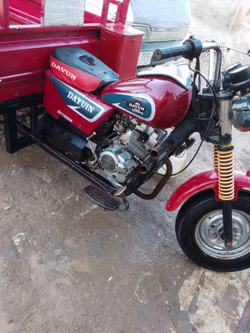 السلام عليكم ستوته للبيع موديل 2013 رقم ابيض مكينه حلوه كهربائيات شغاله تخم تاير شاصي مكفول السعر 1,300 المكان كوت شارع النفط الشراي يتصل *********** 
***********
