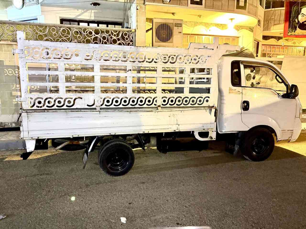 السلام عليكم 
كيا بنكو ٢٠٠٨ رقم ديالى 
مكان بغداد 
للاستفسار 
***********
***********
