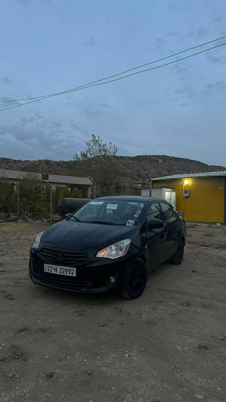 میراج ٢٠١٧ رەشی قەتران 
یەک پارچەی بۆیاغە رسمی دەعمیم دانایە
رسمی سۆنەرم دانایە سەیارەکە بێ کێشەیە بێ مەسروفە تەنها پێشی کەمەک شلە 
سەیارەکە کراوەتە غازیش 
٧٦٠،٠٠٠ غرامەی لەسەرە بۆت دەگەریتەوە
رەقەمی نوێیە سەنەوی ٢٠٢٤ بەسەر چووە 
هەموو شتیم نوسیە هەموو شتیشم بە رسم دانایە گەر موشتەری نی بێزارمان مەکە سەیارەکە جاهیزە و بێ کێشەیە سحری ٧٧ وەرەقەو معامەلەیە أربيل, العراق


**إذا كنت صاحب هذا الإعلان وتريد حذفه لأي سبب، رجاءا أرسل رسالة إلى الدعم الفني**