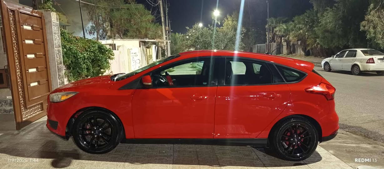 السلام عليكم فورد فوكس للبيع
موديل 2017
مواصفات se 
ضررها جاملغ اليسار وشويه جوه المرايه مال باب السائق 
السياره با اسمي تحويل مباشر 
ما عليها غرامات
محرك وكير شرط 
مكان السياره موصل 
السعر خاص 
***********
***********
